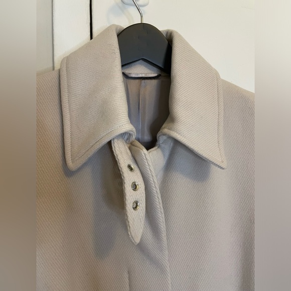 Filippa K Womens wool trench coat in Pumice Belted trench coat belted Wool coat - Picture 5 of 16